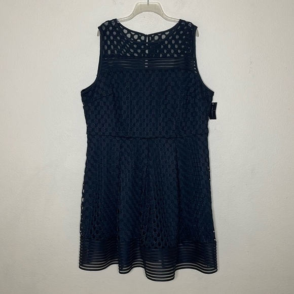 Lane Bryant Black Sleeveless A Line Stretch Dots Party Dress Plus Size 24 New - Picture 1 of 8